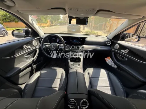 Mercedes E 200 2022 Black Automatic Used for Sale in Greater Cairo ( Cairo + Giza) - 3