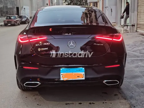 مرسيدس GLC 300 2024 أسود أوتوماتيك مستعملة للبيع في القاهرة الكبرى ( القاهرة - الجيزة) - 8