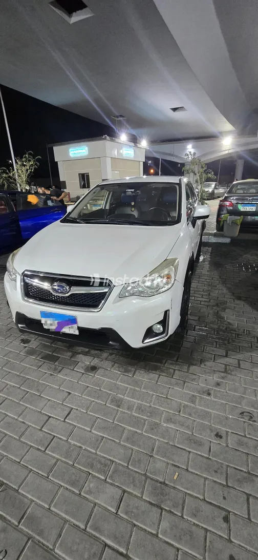Subaru XV 2016 White Automatic Used for Sale in Greater Cairo ( Cairo + Giza) - 5
