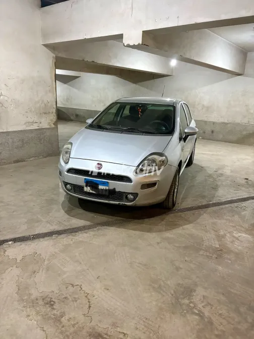 Fiat Punto 2016 Silver Automatic Used for Sale in Greater Cairo ( Cairo + Giza) - 7