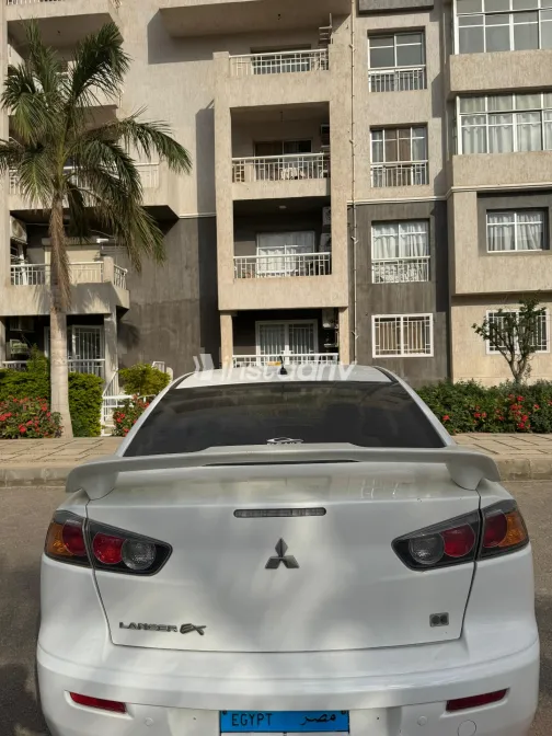 Mitsubishi Lancer 2017 White Automatic Used for Sale in Greater Cairo ( Cairo + Giza) - 1