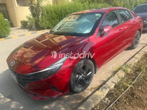 Hyundai Elantra HD 2022 Red Automatic Used for Sale in Greater Cairo ( Cairo + Giza) - 3