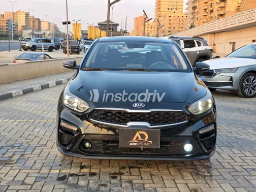 Kia Grand Cerato 2019 Black Automatic Used for Sale in Greater Cairo ( Cairo + Giza) - 1