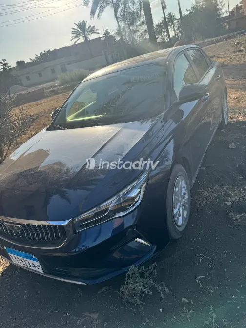 Geely Emgrand 2025 White Automatic Used for Sale in Greater Cairo ( Cairo + Giza) - 5