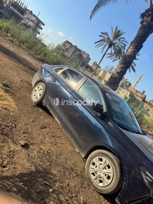 Geely Emgrand 2025 White Automatic Used for Sale in Greater Cairo ( Cairo + Giza) - 10