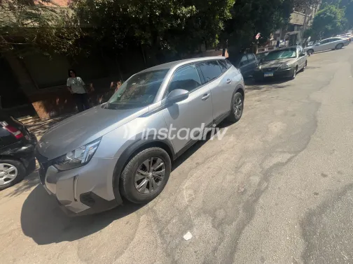 Peugeot 2008 2022 Silver Automatic Used for Sale in Greater Cairo ( Cairo + Giza) - 8