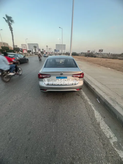 ام جى 5 2021 فضي أوتوماتيك مستعملة للبيع في القاهرة الكبرى ( القاهرة - الجيزة) - 3