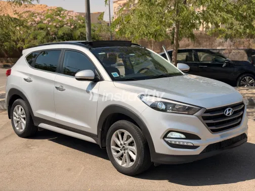 Hyundai Tucson 2018 Silver Automatic Used for Sale in Greater Cairo ( Cairo + Giza) - 1