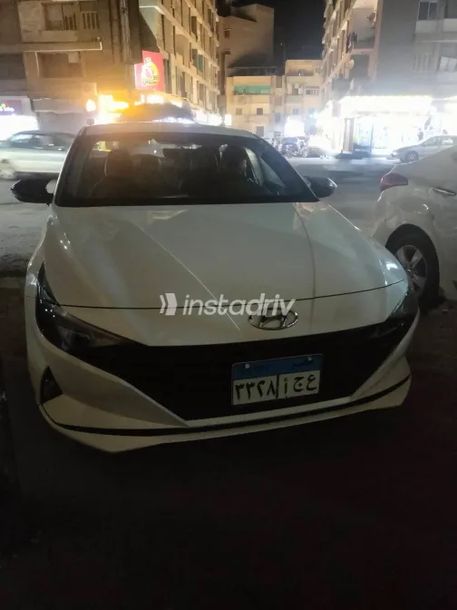 هيونداي إلنترا سى ان 7 2023 أبيض أوتوماتيك مستعملة للبيع في القاهرة الكبرى ( القاهرة - الجيزة) - 6