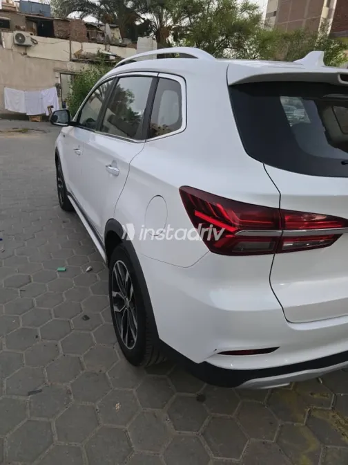 MG Rx5 2019 White Automatic Used for Sale in Greater Cairo ( Cairo + Giza) - 4