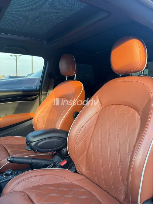 Mini Cooper 2024 Green Automatic Used for Sale in Greater Cairo ( Cairo + Giza) - 3