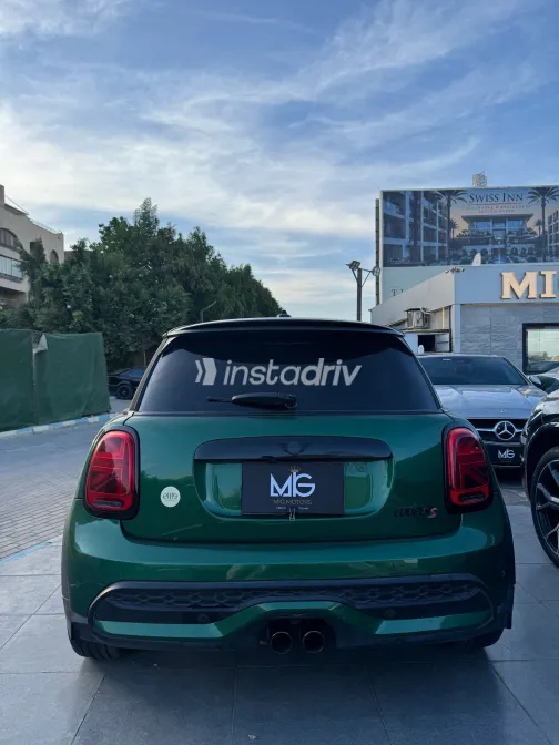 Mini Cooper 2024 Green Automatic Used for Sale in Greater Cairo ( Cairo + Giza) - 9