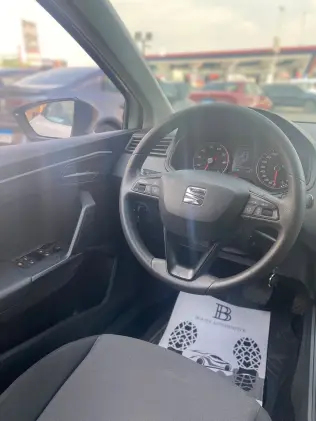 Seat Ibiza 2021 White Automatic Used for Sale in Greater Cairo ( Cairo + Giza)