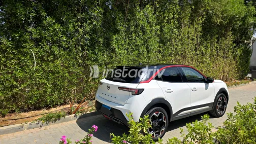 Opel Mokka 2023 White Automatic Used for Sale in Greater Cairo ( Cairo + Giza) - 1