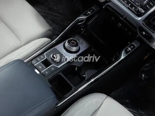 Kia Sorento 2023 Black Automatic Used for Sale in Greater Cairo ( Cairo + Giza) - 5