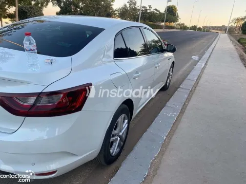 رينو ميجان 2020 أبيض أوتوماتيك مستعملة للبيع في القاهرة الكبرى ( القاهرة - الجيزة) - 1