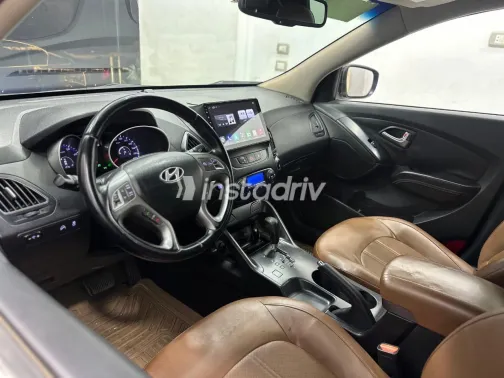 هيونداي IX 35 2015 أسود أوتوماتيك مستعملة للبيع في القاهرة الكبرى ( القاهرة - الجيزة) - 10
