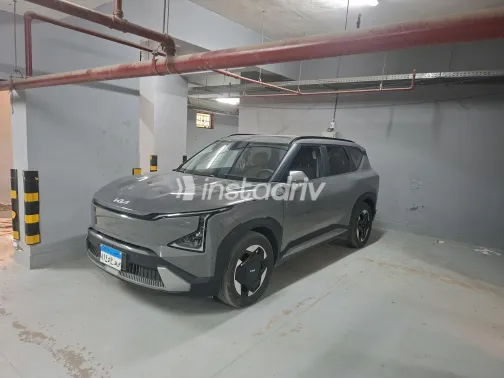 Kia EV5 2024 Gray Automatic Used for Sale in Greater Cairo ( Cairo + Giza) - 5