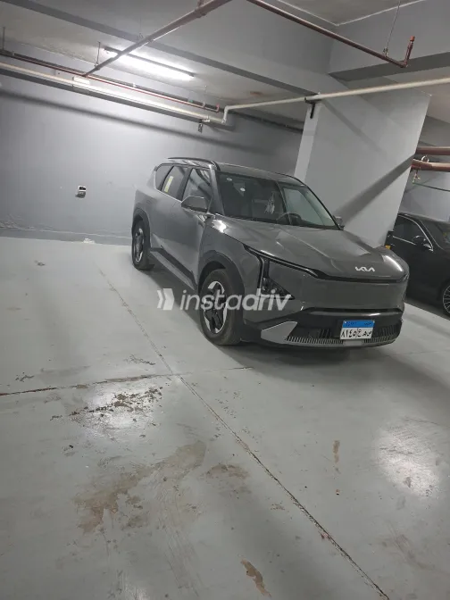 Kia EV5 2024 Gray Automatic Used for Sale in Greater Cairo ( Cairo + Giza) - 10