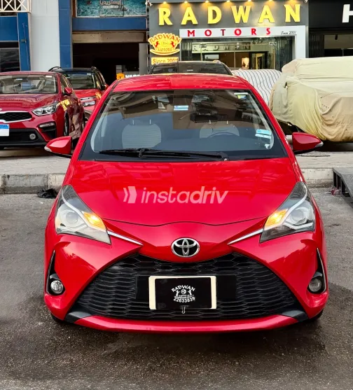 Toyota Yaris 2018 Red Automatic Used for Sale in Greater Cairo ( Cairo + Giza) - 6