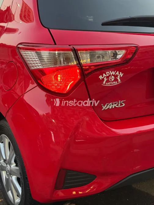 Toyota Yaris 2018 Red Automatic Used for Sale in Greater Cairo ( Cairo + Giza) - 9