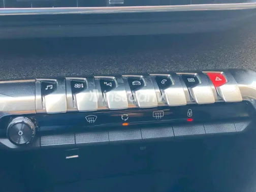 Peugeot 3008 2021 White Automatic Used for Sale in Greater Cairo ( Cairo + Giza) - 7