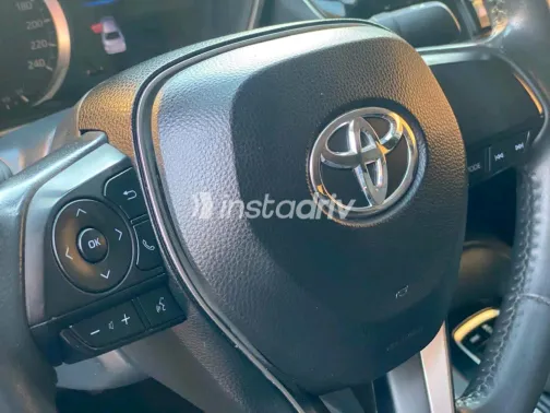 Toyota Corolla 2022 Black CVT Used for Sale in Greater Cairo ( Cairo + Giza) - 4
