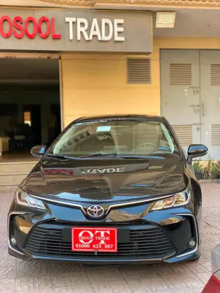 Toyota Corolla 2022 Black CVT Used for Sale in Greater Cairo ( Cairo + Giza)