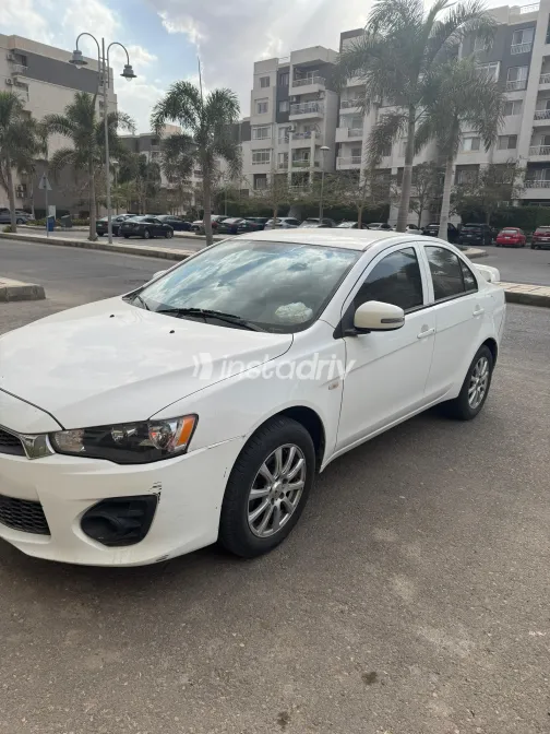 Mitsubishi Lancer 2017 White Automatic Used for Sale in Greater Cairo ( Cairo + Giza) - 2