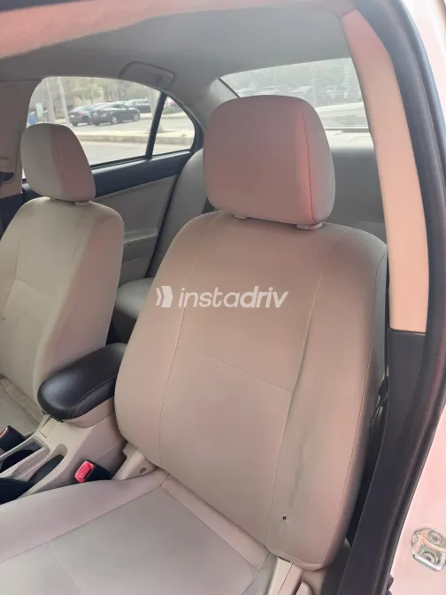 Mitsubishi Lancer 2017 White Automatic Used for Sale in Greater Cairo ( Cairo + Giza) - 5