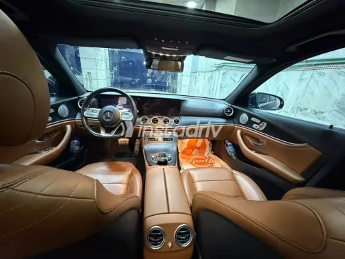 مرسيدس E 350 2020 أسود أوتوماتيك مستعملة للبيع في القاهرة الكبرى ( القاهرة - الجيزة) - 8
