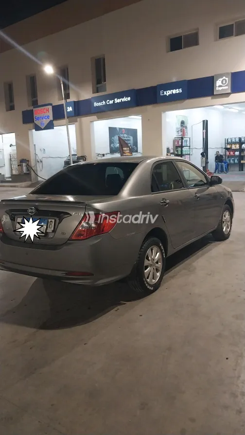 بى واى دى‬ F3 2020 رمادي يدوي مستعملة للبيع في القاهرة الكبرى ( القاهرة - الجيزة) - 1