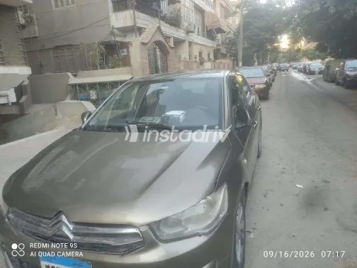 Citroën C Elysee 2015 Gold Automatic Used for Sale in Greater Cairo ( Cairo + Giza) - 7