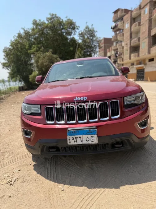 Jeep Grand Cherokee 2014 White Automatic Used for Sale in Greater Cairo ( Cairo + Giza) - 7