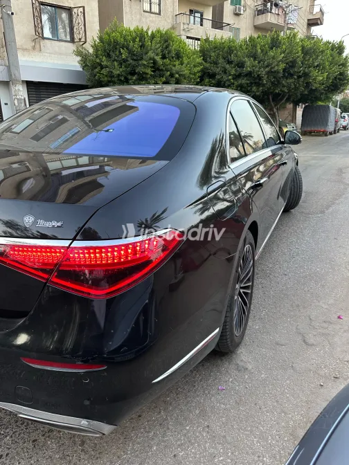 مرسيدس S 450 2022 أسود أوتوماتيك مستعملة للبيع في القاهرة الكبرى ( القاهرة - الجيزة) - 1
