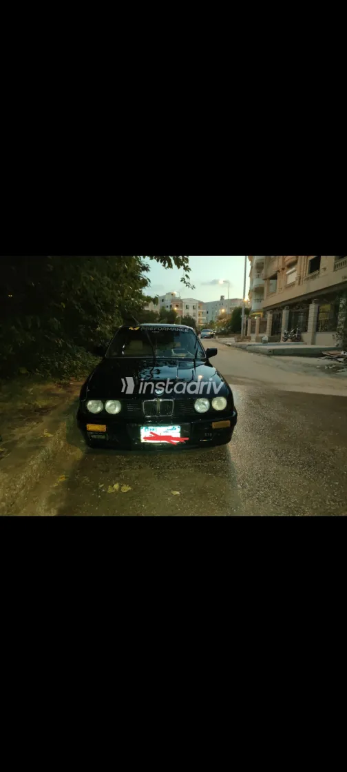 BMW 318 1987 Black Manual Used for Sale in Greater Cairo ( Cairo + Giza) - 2