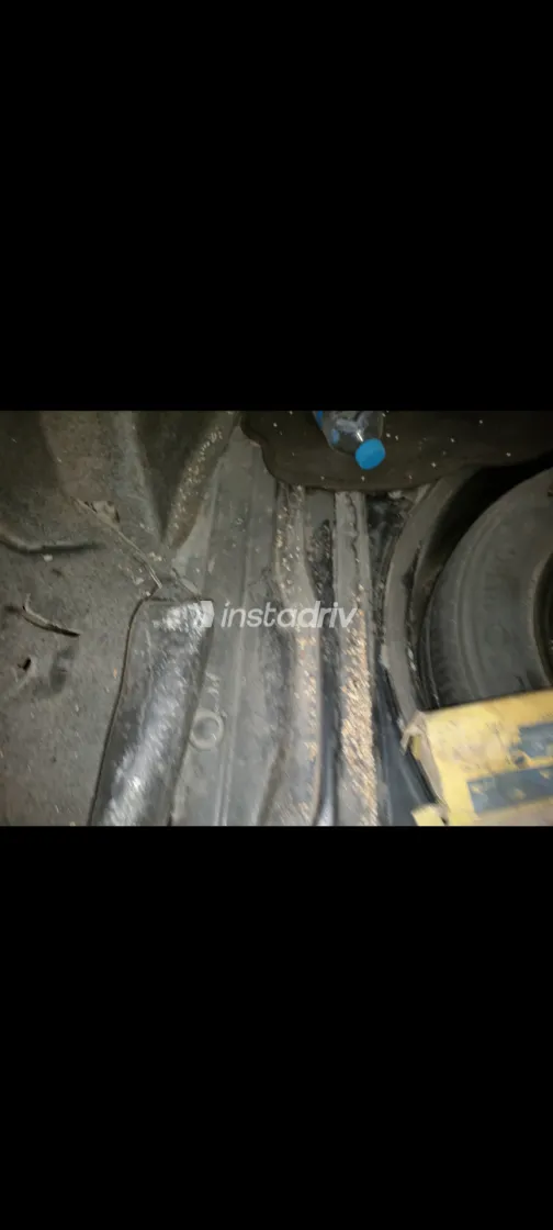 BMW 318 1987 Black Manual Used for Sale in Greater Cairo ( Cairo + Giza) - 5