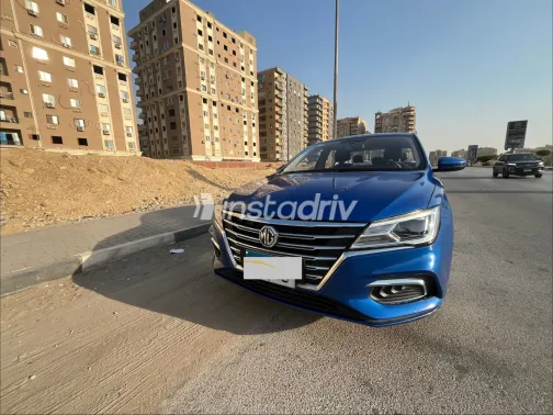 ام جى 5 2022 أزرق أوتوماتيك مستعملة للبيع في القاهرة الكبرى ( القاهرة - الجيزة) - 8