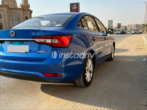 ام جى 5 2022 أزرق أوتوماتيك مستعملة للبيع في القاهرة الكبرى ( القاهرة - الجيزة) - 9