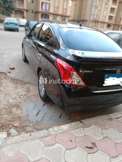 Nissan Sunny 2023 Black Automatic Used for Sale in Greater Cairo ( Cairo + Giza) - 5