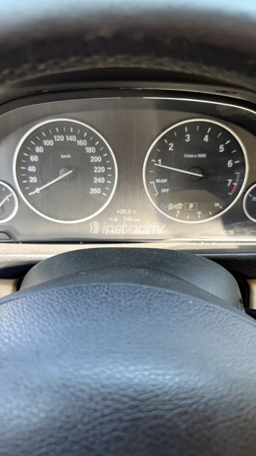 BMW 318 2017 Brown Automatic Used for Sale in Greater Cairo ( Cairo + Giza) - 4