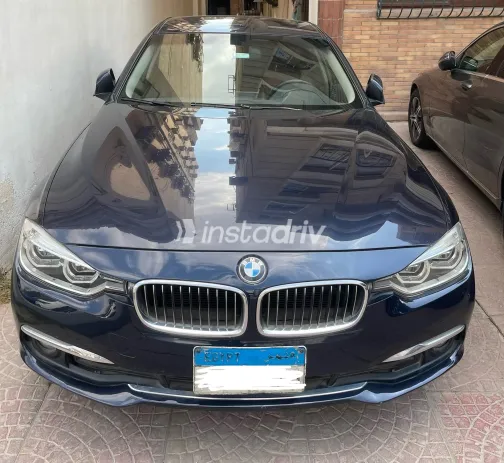 BMW 318 2019 Blue Automatic Used for Sale in Greater Cairo ( Cairo + Giza) - 2
