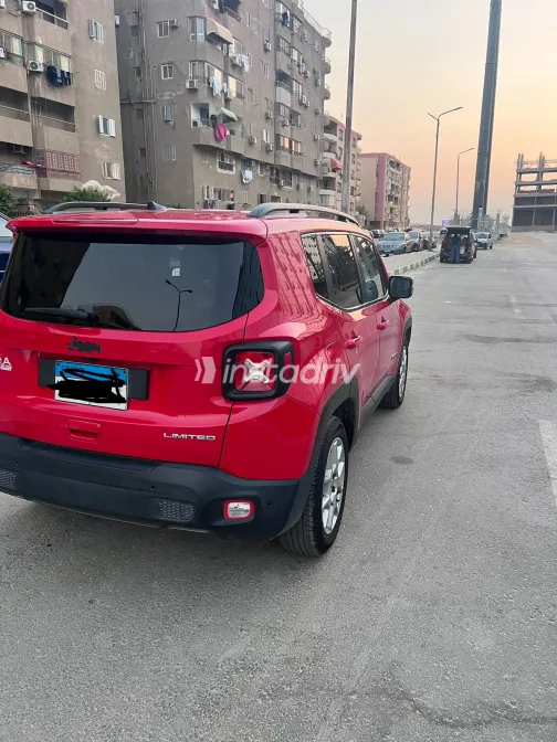 Jeep Renegade 2022 Red Automatic Used for Sale in Greater Cairo ( Cairo + Giza) - 3