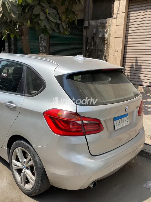 بي ام دبليو 218 i 2015 فضي أوتوماتيك مستعملة للبيع في القاهرة الكبرى ( القاهرة - الجيزة) - 2