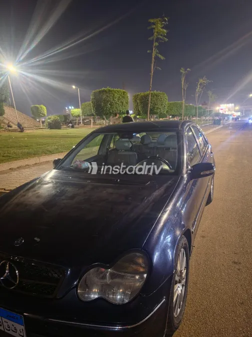 Mercedes C 180 2003 White Automatic Used for Sale in Greater Cairo ( Cairo + Giza) - 6
