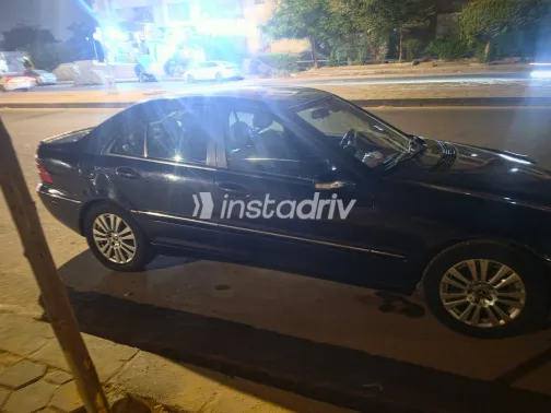 Mercedes C 180 2003 White Automatic Used for Sale in Greater Cairo ( Cairo + Giza) - 7