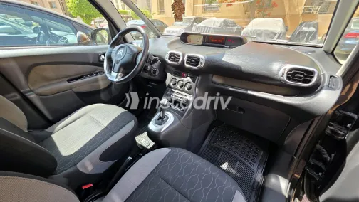 Citroën C3 Picasso 2015 Black Automatic Used for Sale in Greater Cairo ( Cairo + Giza) - 8
