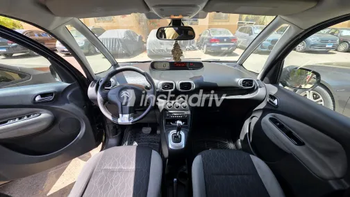 Citroën C3 Picasso 2015 Black Automatic Used for Sale in Greater Cairo ( Cairo + Giza) - 9