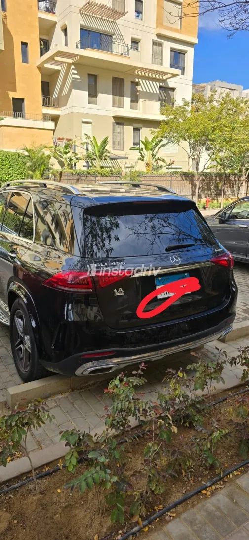 مرسيدس جي ال اي 450 2023 أسود أوتوماتيك مستعملة للبيع في القاهرة الكبرى ( القاهرة - الجيزة) - 4
