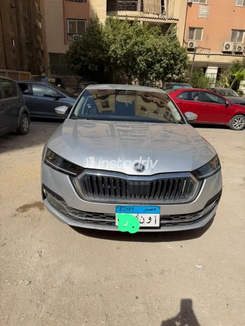 سكودا اوكتافيا 2021 فضي أوتوماتيك مستعملة للبيع في القاهرة الكبرى ( القاهرة - الجيزة) - 2